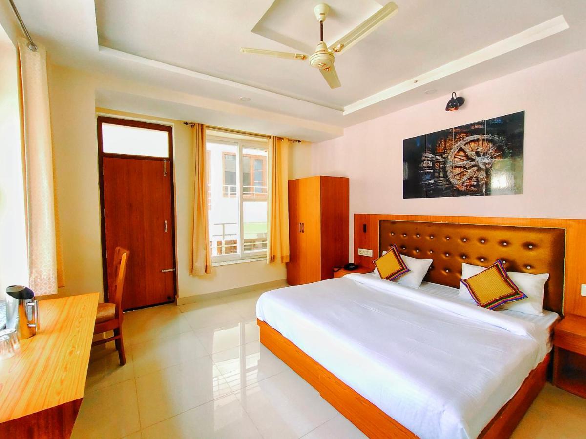 Karwaan Hostel Rishikesh Ngoại thất bức ảnh