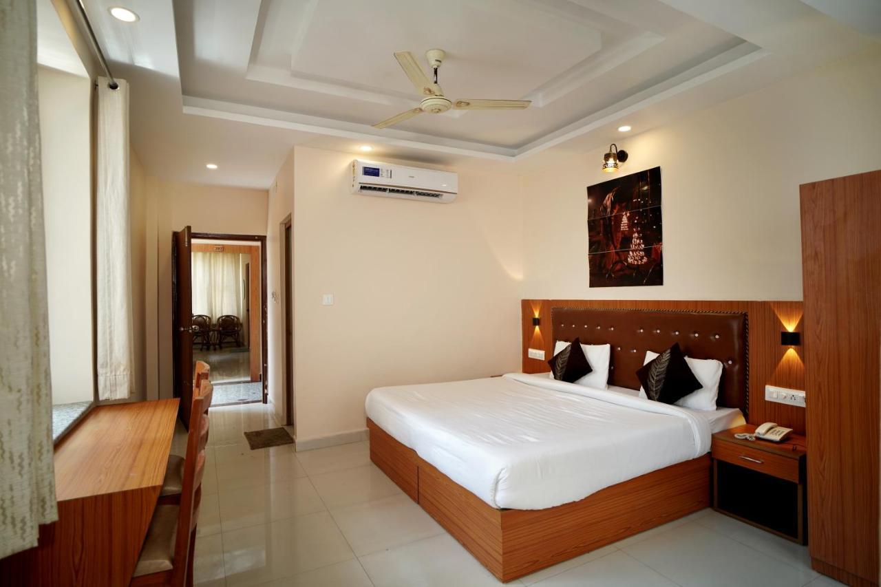Karwaan Hostel Rishikesh Ngoại thất bức ảnh
