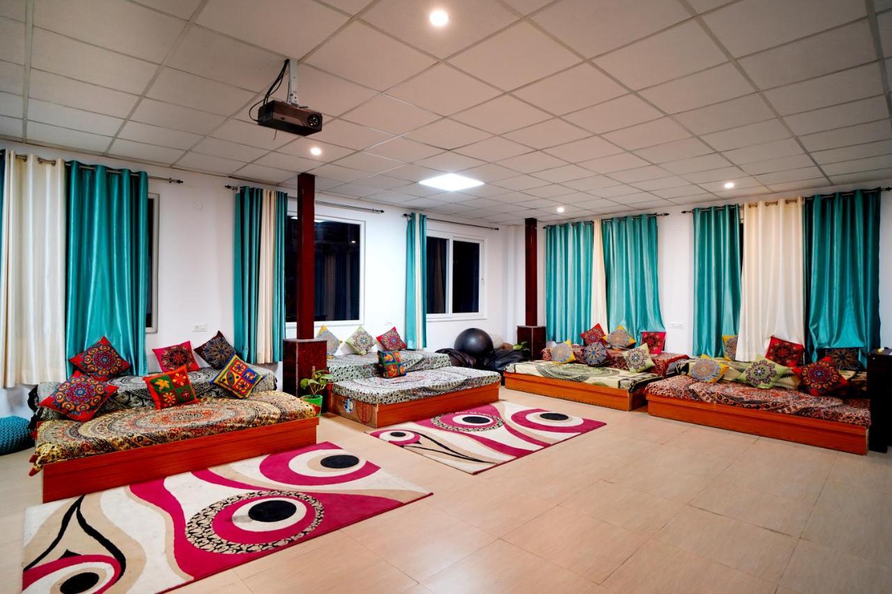 Karwaan Hostel Rishikesh Ngoại thất bức ảnh